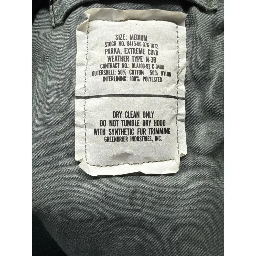 New Rare Genuine US Issue Vintage USAF N3B Cold Weather ECW Parka Jacket Medium
